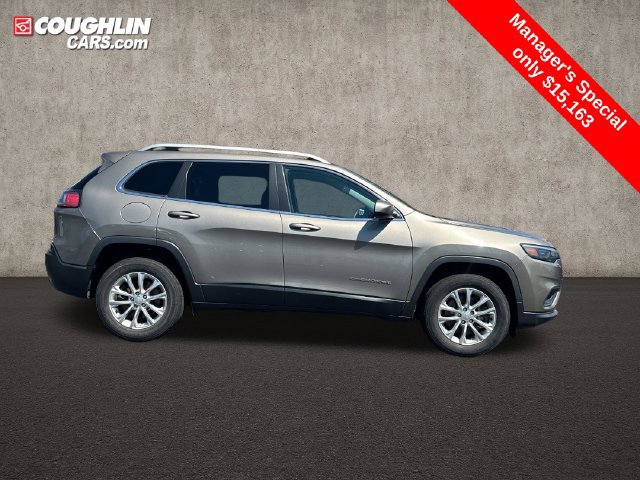 Used 2019 Jeep Cherokee Latitude w/ Popular Appearance Group AWD/4WD image 6