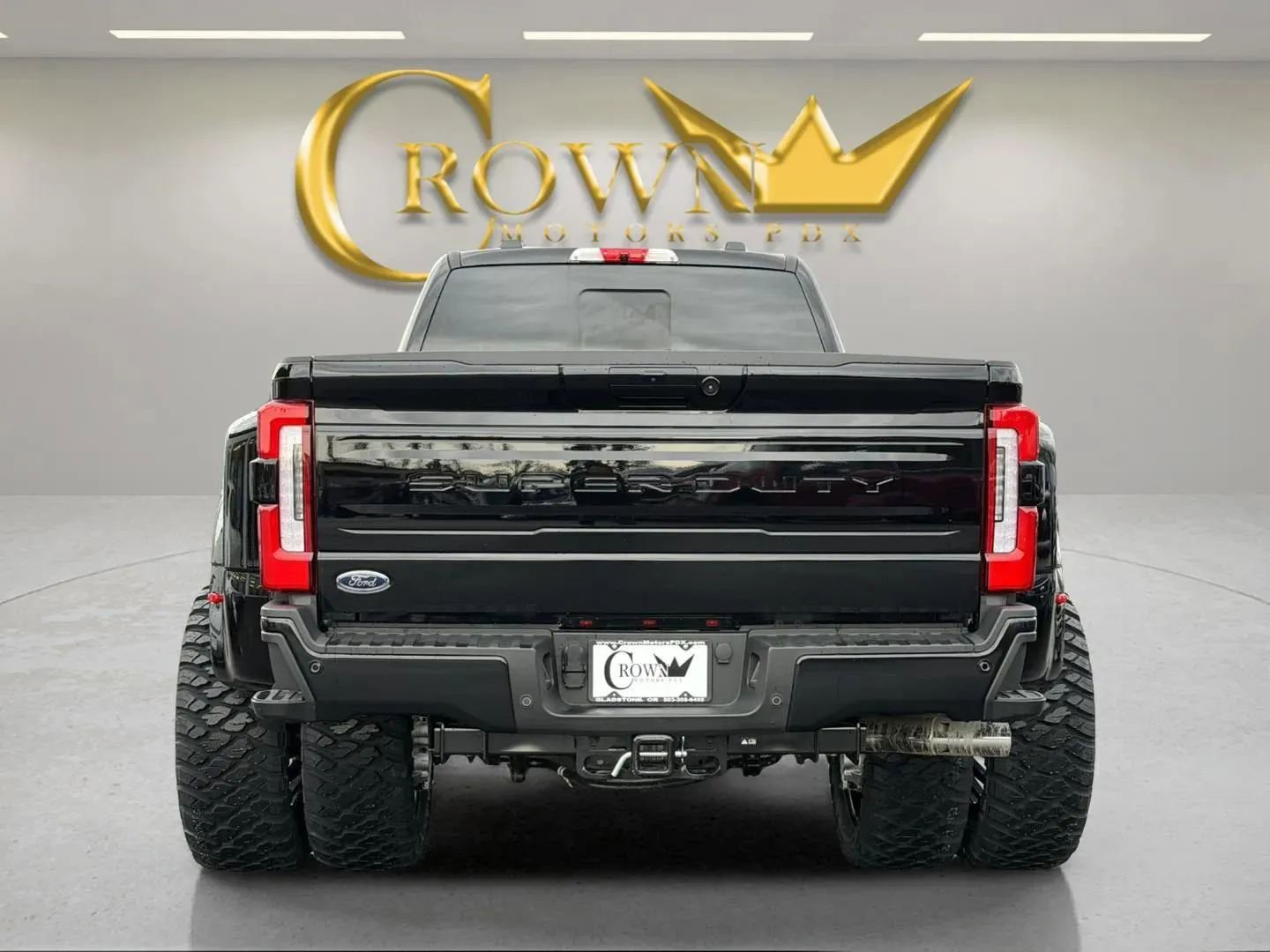 Used 2026 Ford F450 Platinum image 8