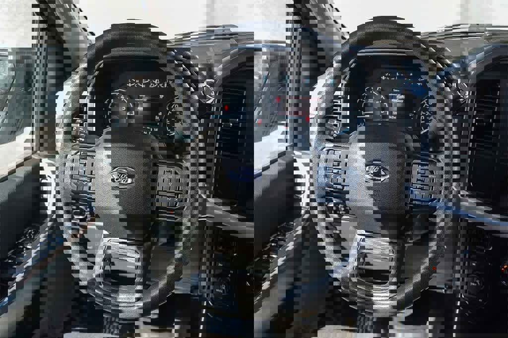 Used 2023 Ford F150 XLT image 15