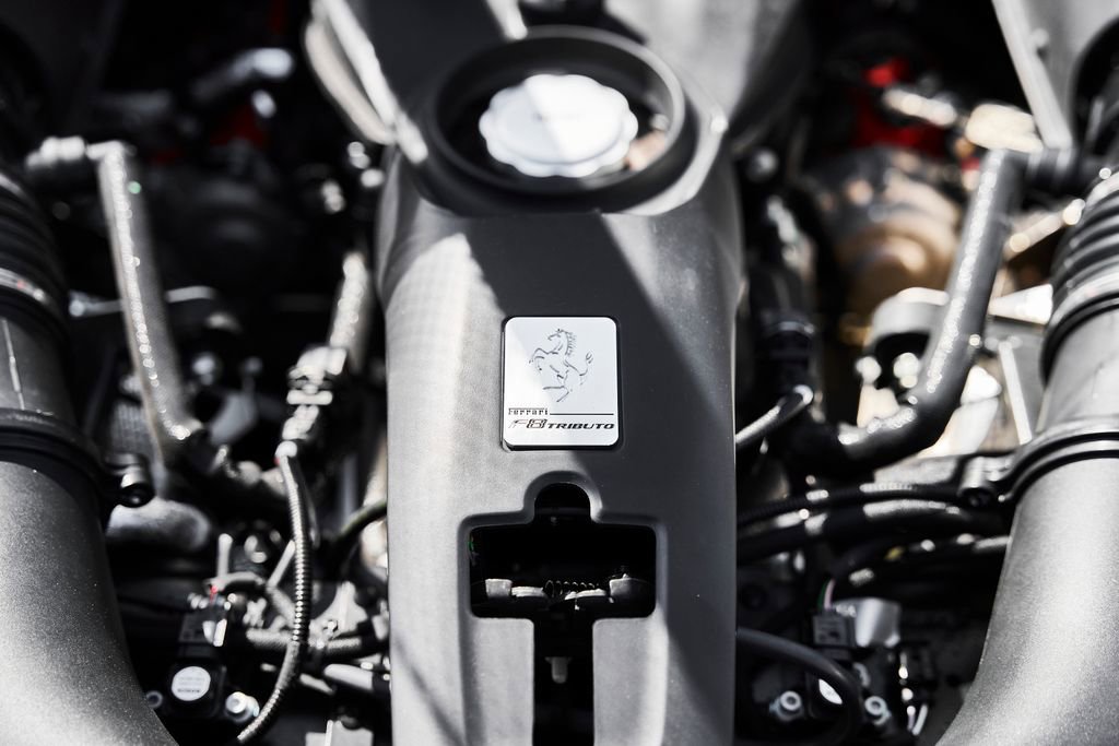 Used 2020 Ferrari F8 Tributo image 27