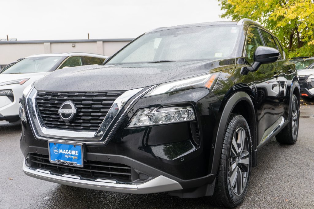Used 2023 Nissan Rogue Platinum w/ Platinum Premium Package AWD/4WD image 2