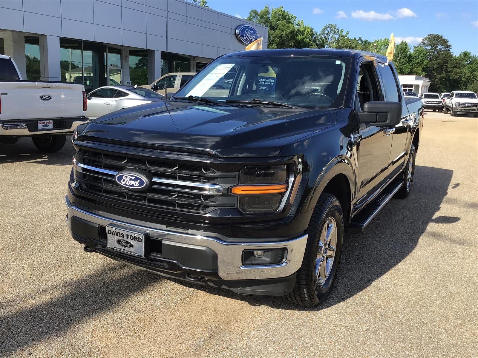 Certified 2024 Ford F150 XLT w/ Mobile Office Package AWD/4WD image 5