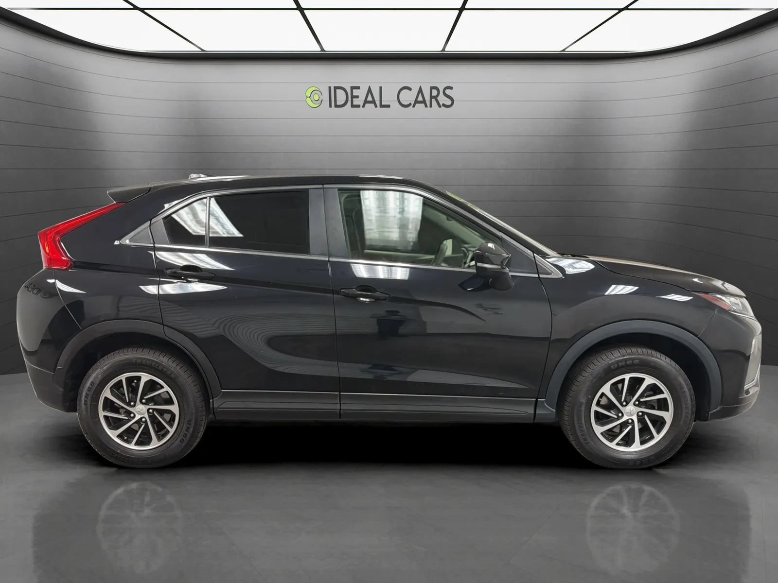 Used 2020 Mitsubishi Eclipse Cross ES AWD/4WD image 4