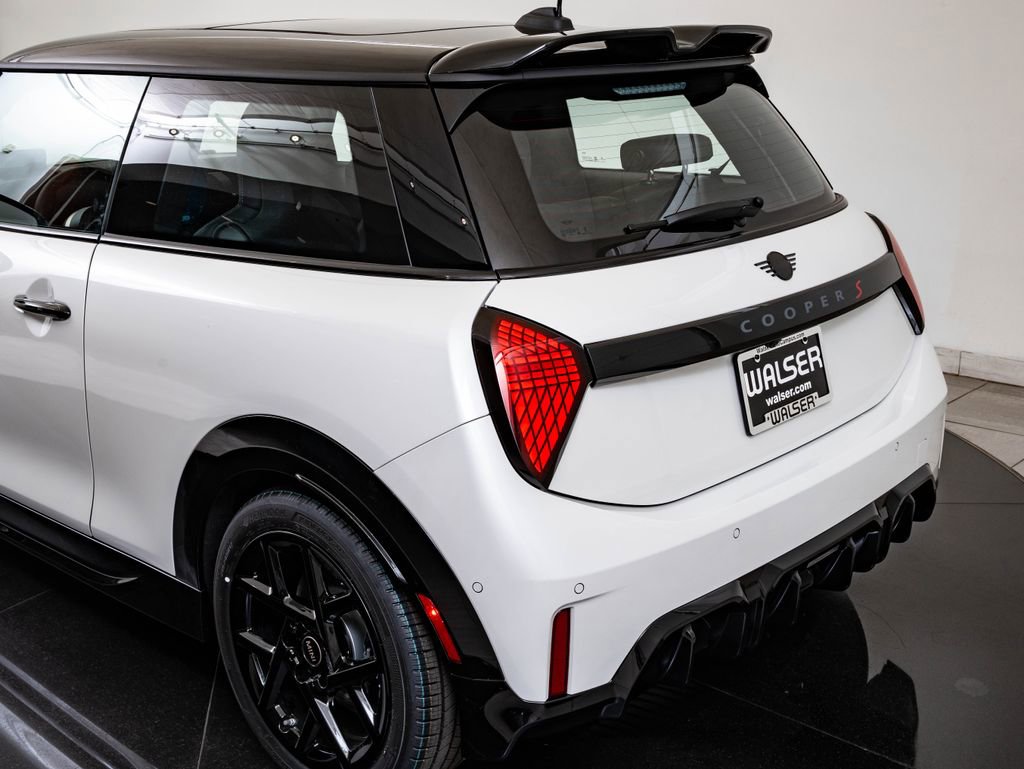 New 2026 MINI Cooper S FWD image 19