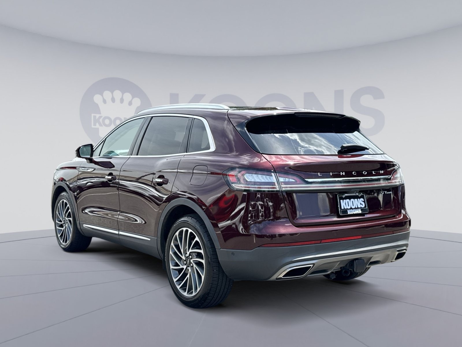 Used 2019 Lincoln Nautilus Reserve AWD/4WD image 4