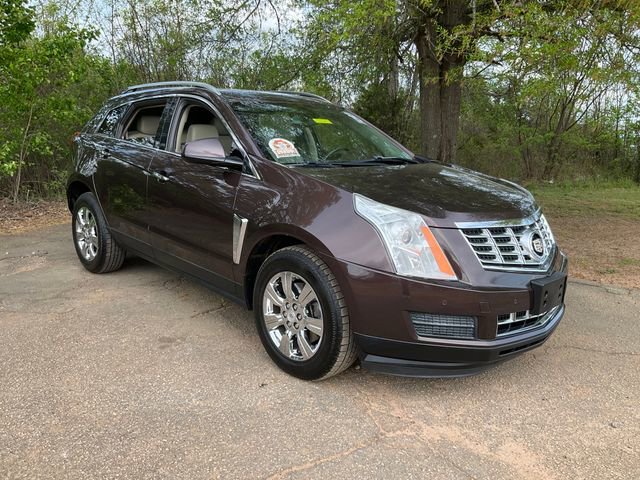 Used 2015 Cadillac SRX Luxury image 3