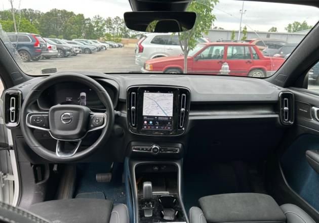 Used 2023 Volvo C40 P8 Recharge Ultimate AWD/4WD image 3