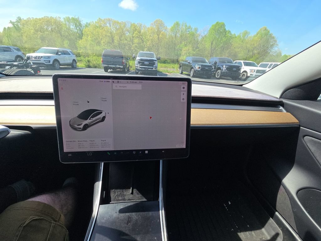 Used 2019 Tesla Model 3 Standard Range Plus RWD image 11