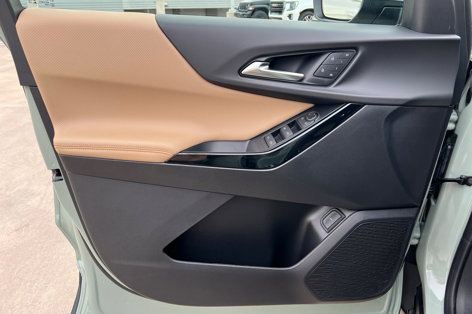 New 2026 Chevrolet Equinox ACTIV image 15