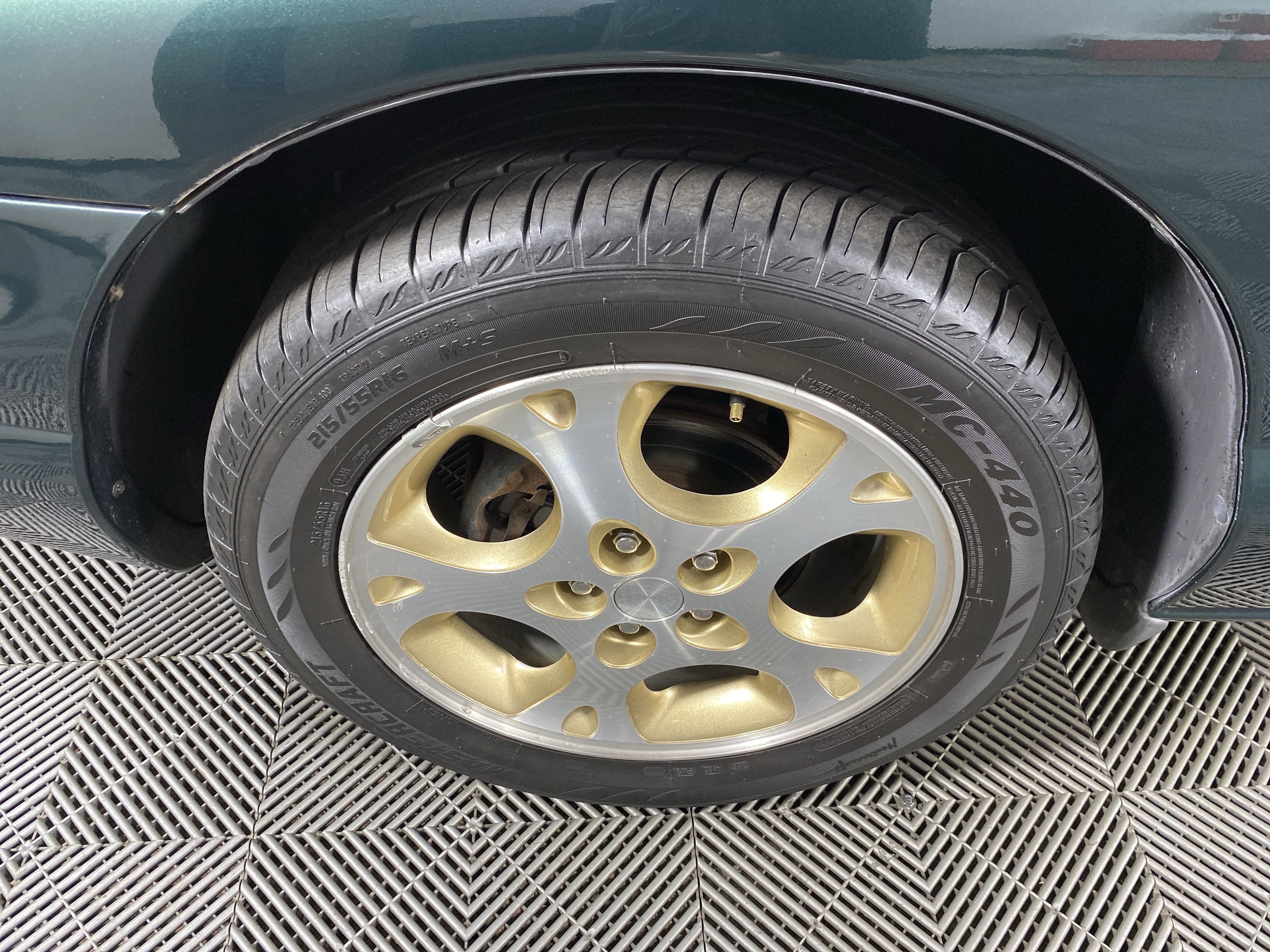 Used 1999 Chrysler Sebring JXI image 10