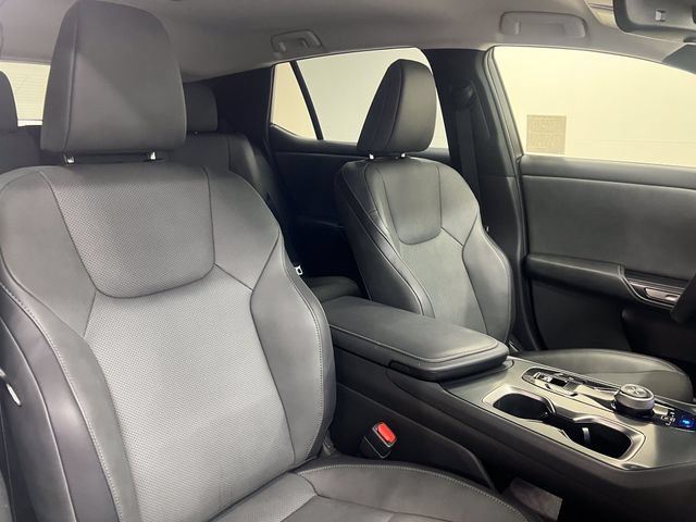 Certified 2025 Lexus RZ 300e FWD image 11
