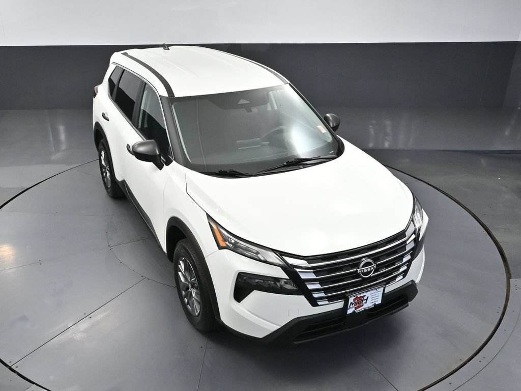 Used 2024 Nissan Rogue S AWD/4WD image 49