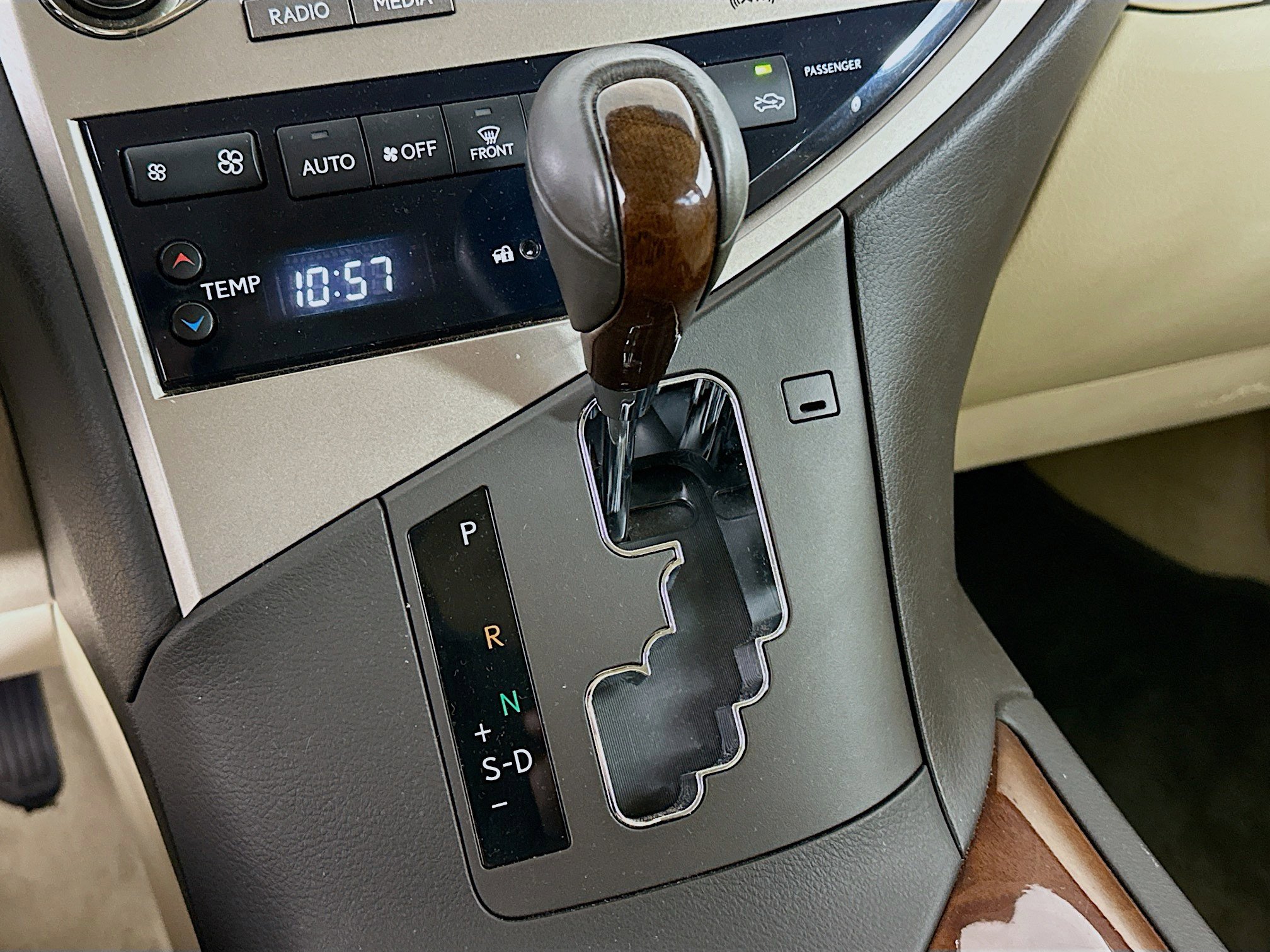 Used 2013 Lexus RX 350 2WD image 25