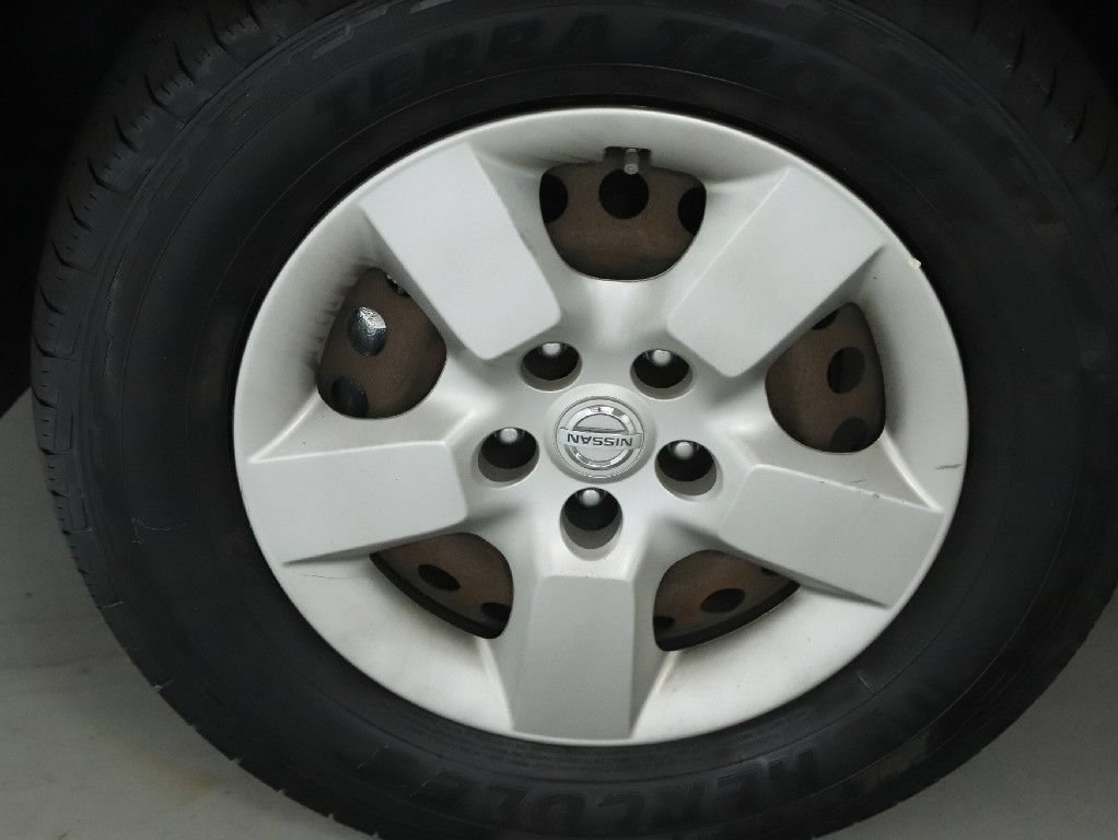Used 2014 Nissan Rogue S w/ Convenience Package AWD/4WD image 36