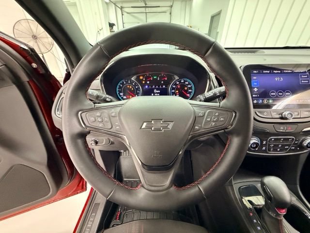 Certified 2024 Chevrolet Equinox RS FWD image 11