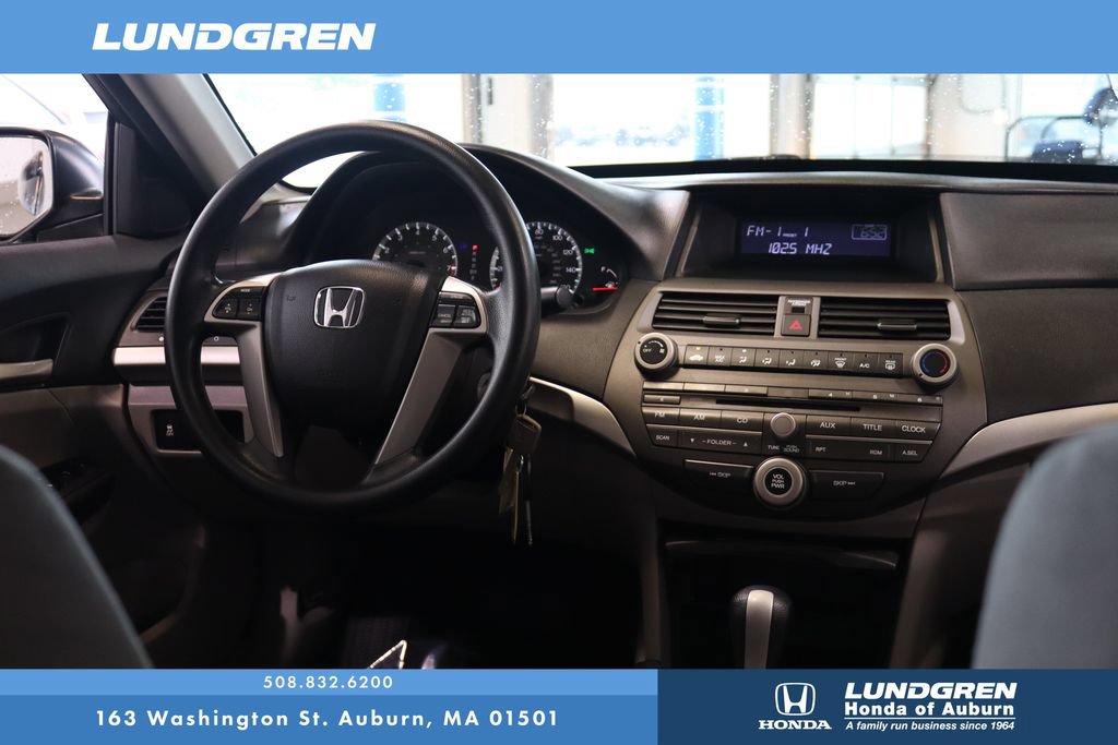 Used 2011 Honda Accord LX image 4