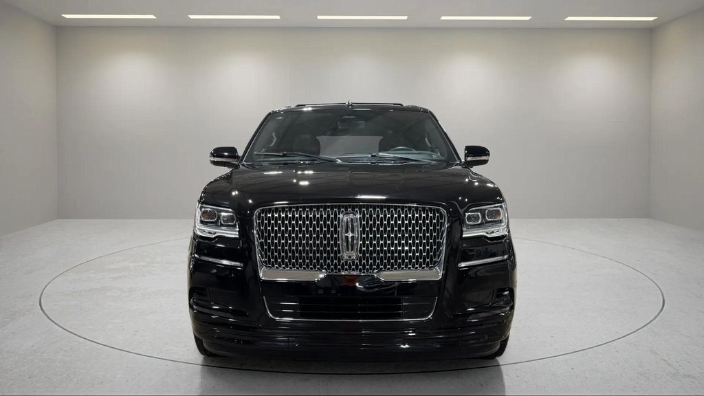 Certified 2023 Lincoln Navigator Reserve AWD/4WD image 20
