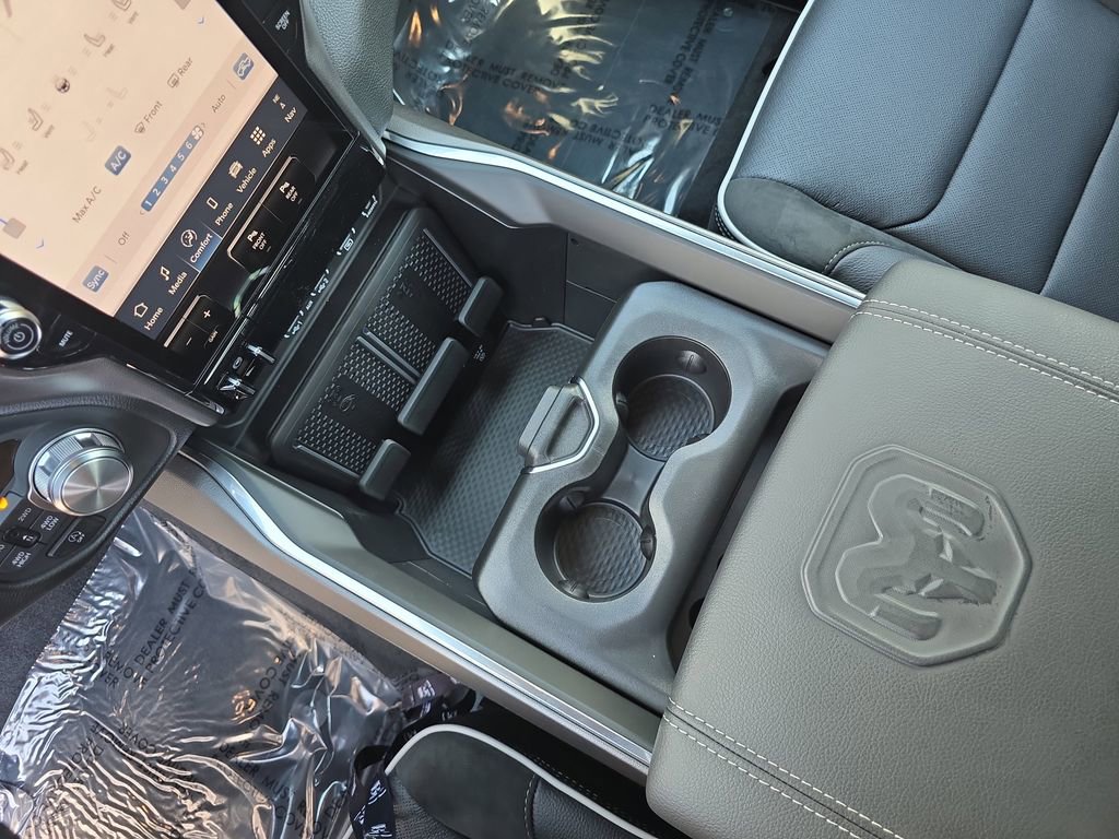 New 2026 RAM 1500 Laramie AWD/4WD image 26