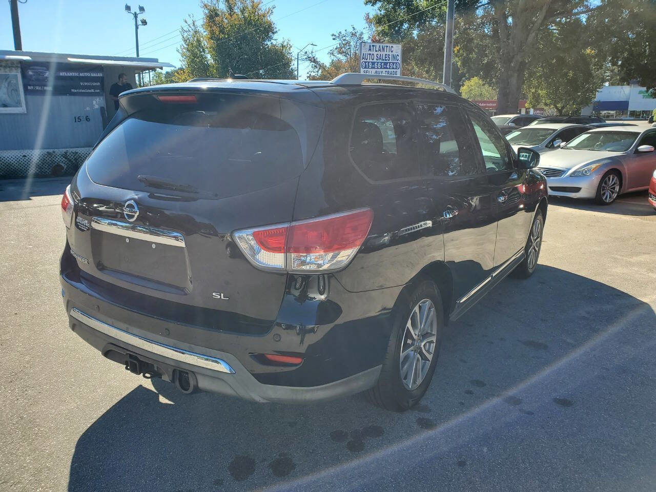 Used 2013 Nissan Pathfinder SL w/ SL Premium Pkg image 7