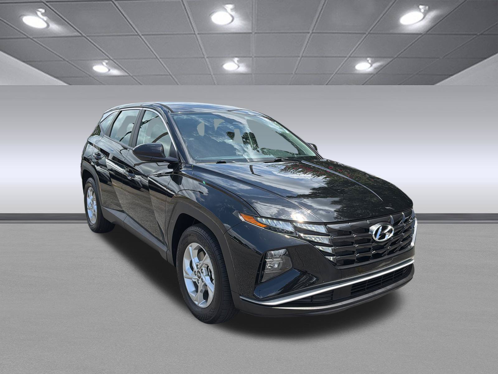 Certified 2024 Hyundai Tucson SE FWD image 5