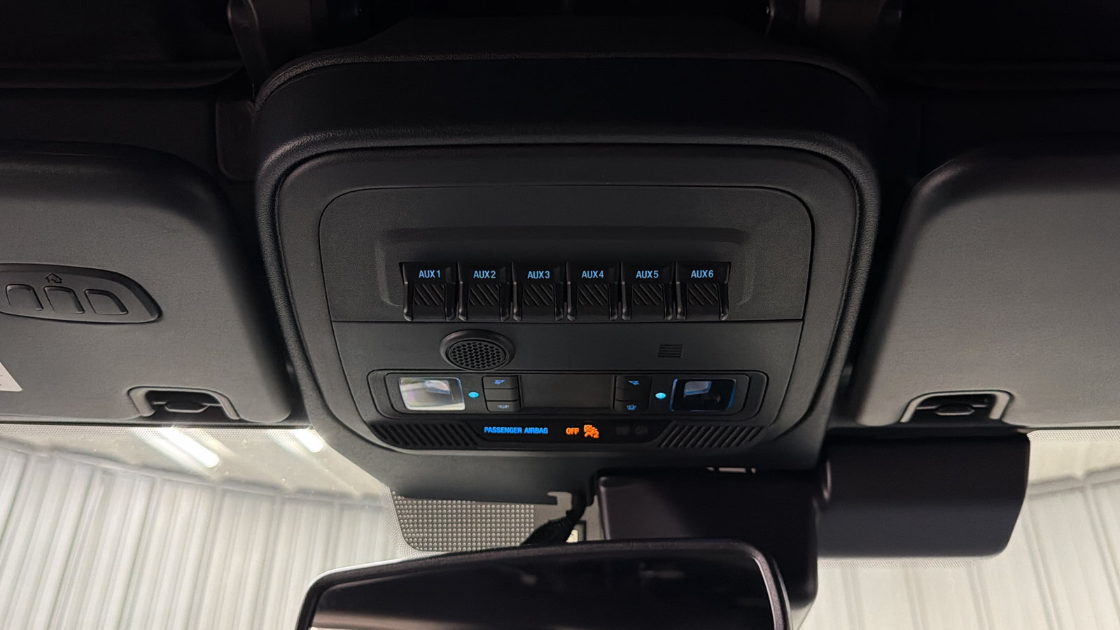 Used 2025 Ford Bronco Badlands AWD/4WD image 33