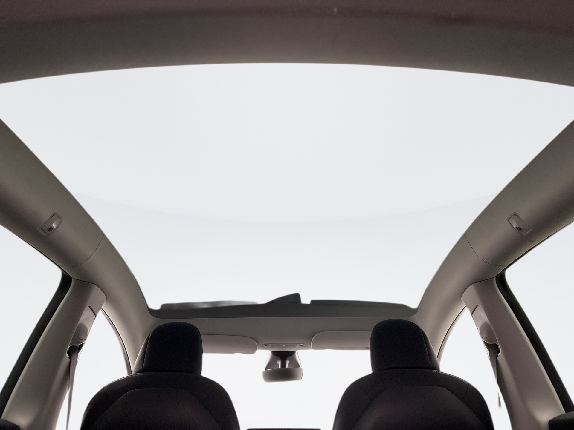 Used 2021 Tesla Model Y Long Range AWD/4WD image 18