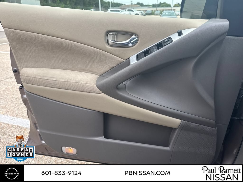 Used 2014 Nissan Murano SV FWD image 15