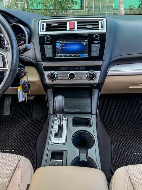 Used 2018 Subaru Outback 2.5i image 32