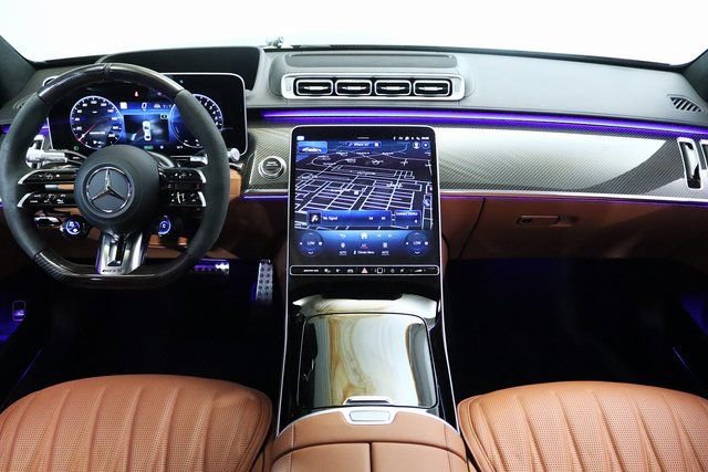 Used 2024 Mercedes-Benz S 63 AMG S w/ Carbon Fiber Exterior Package image 25
