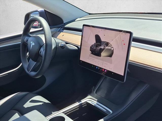 Used 2023 Tesla Model Y Long Range AWD/4WD image 24