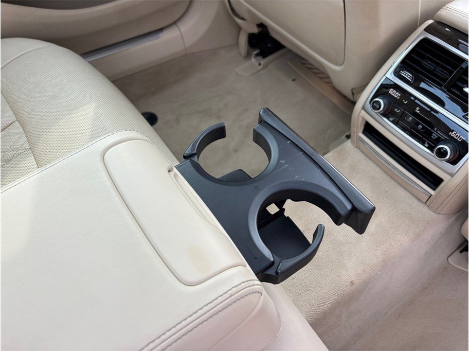 Used 2016 BMW 750i RWD image 45