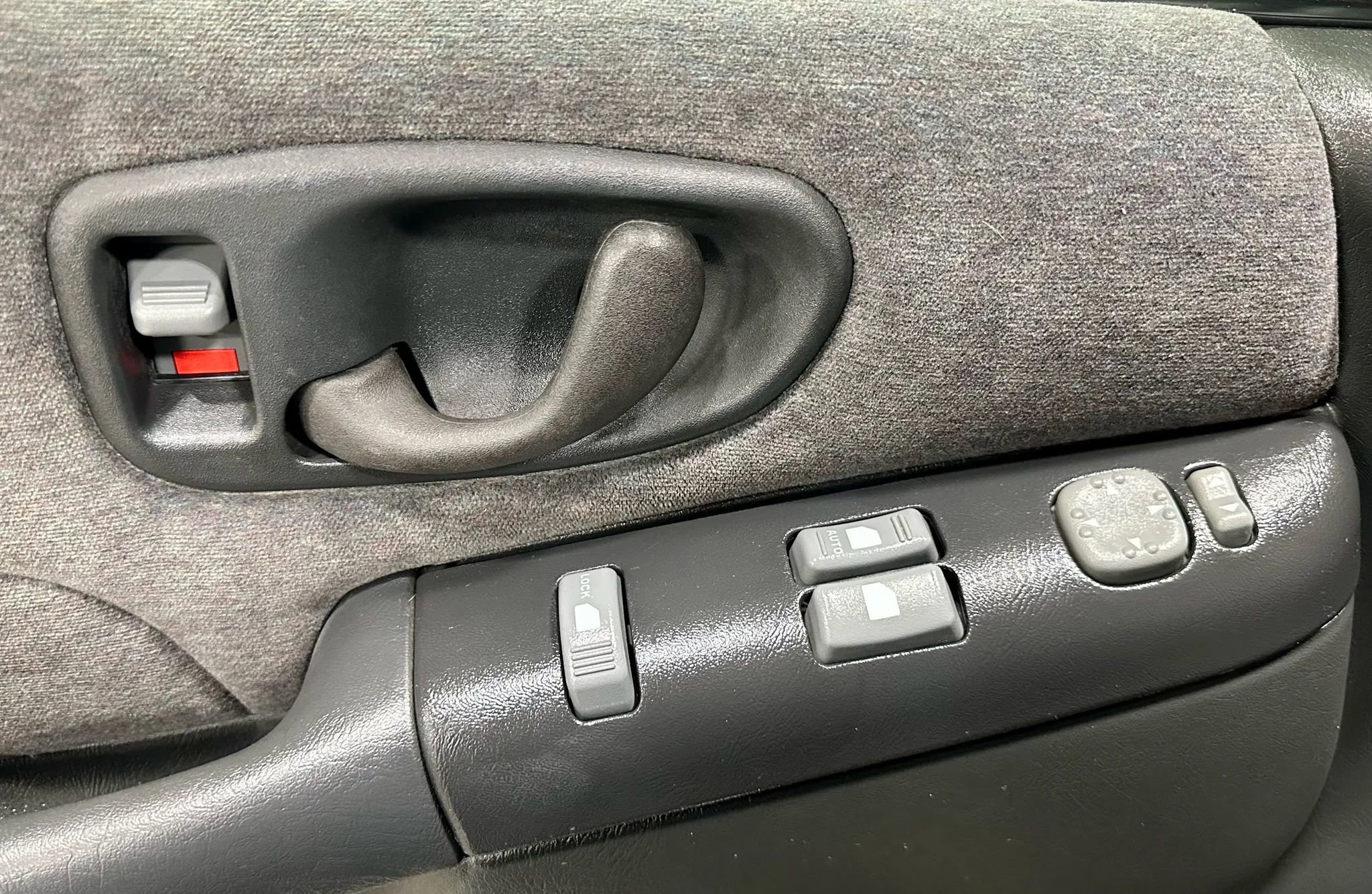 Used 2002 GMC Sonoma SLS w/ Marketing Option Pkg image 19