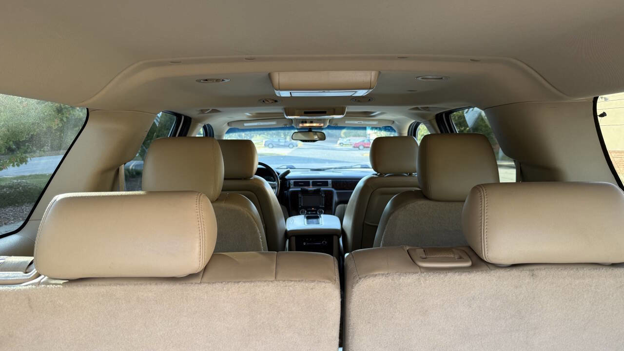 Used 2012 GMC Yukon XL Denali image 16