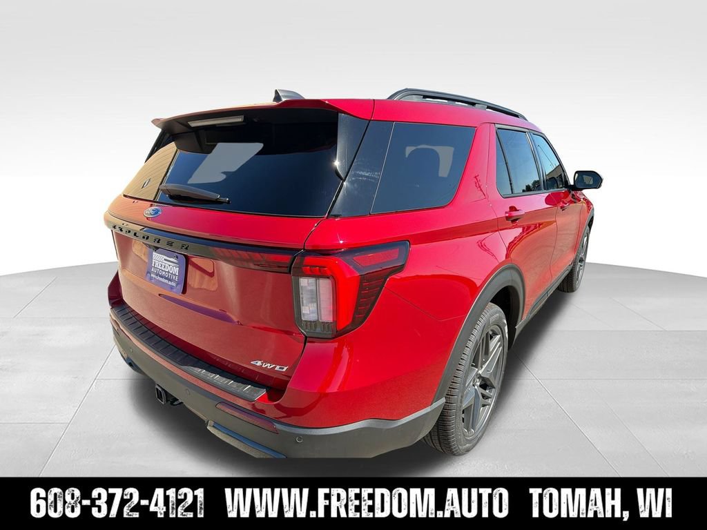 New 2026 Ford Explorer ST-Line w/ ST-Line Street Pack AWD/4WD image 6