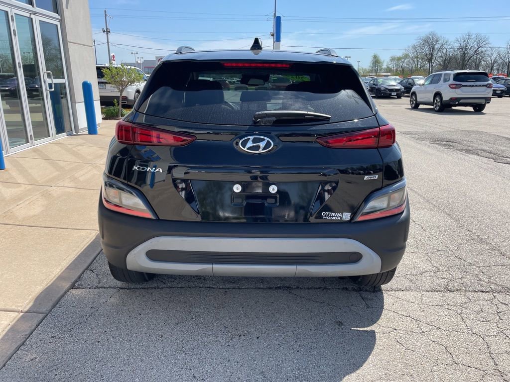 Used 2023 Hyundai Kona SEL w/ Convenience Package AWD/4WD image 6