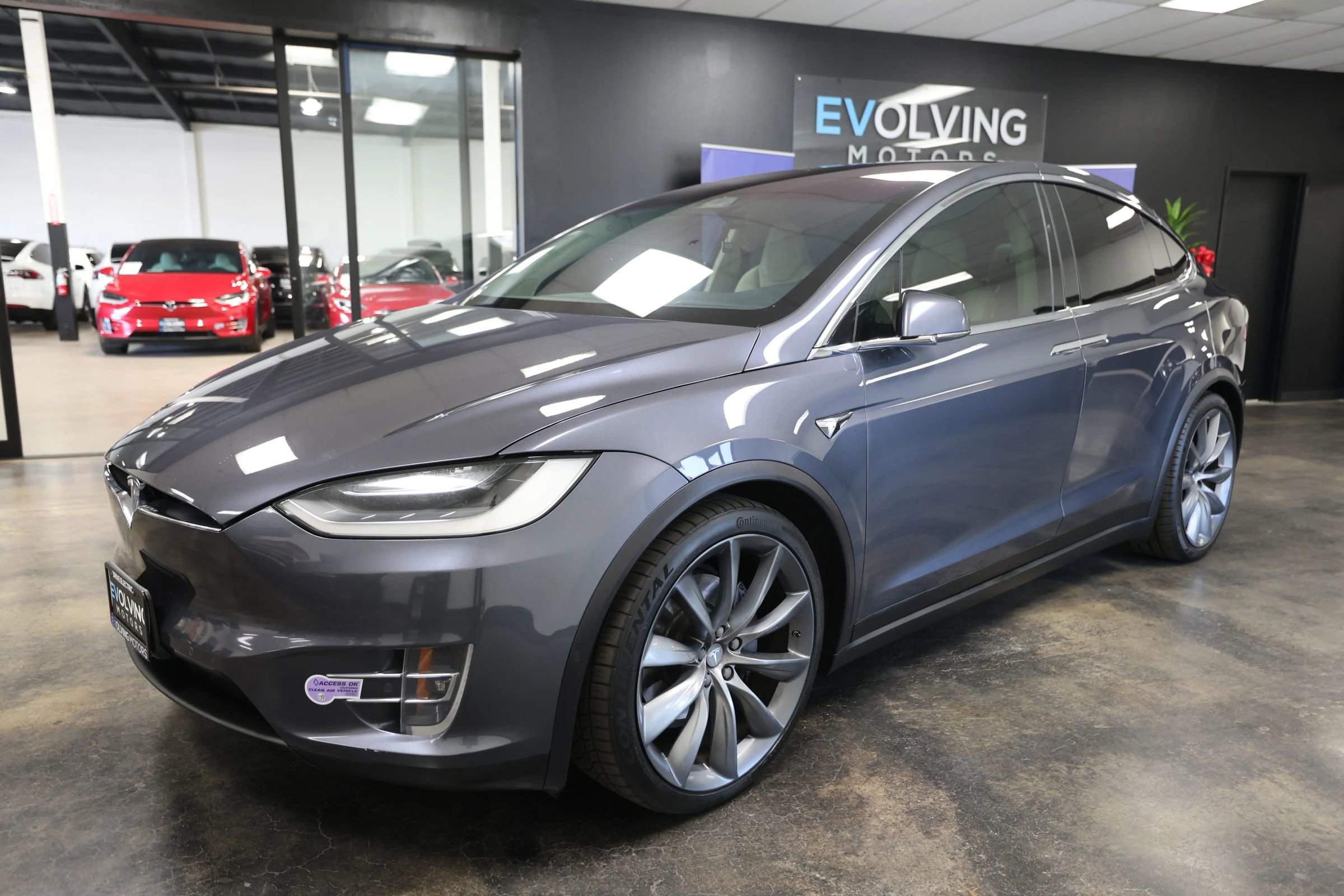 Used 2018 Tesla Model X 100D image 5