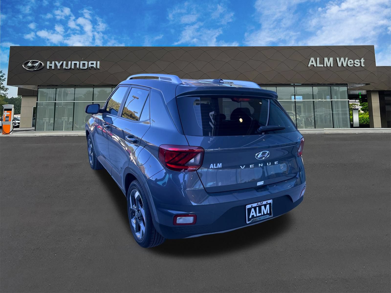 New 2026 Hyundai Venue SEL FWD image 8