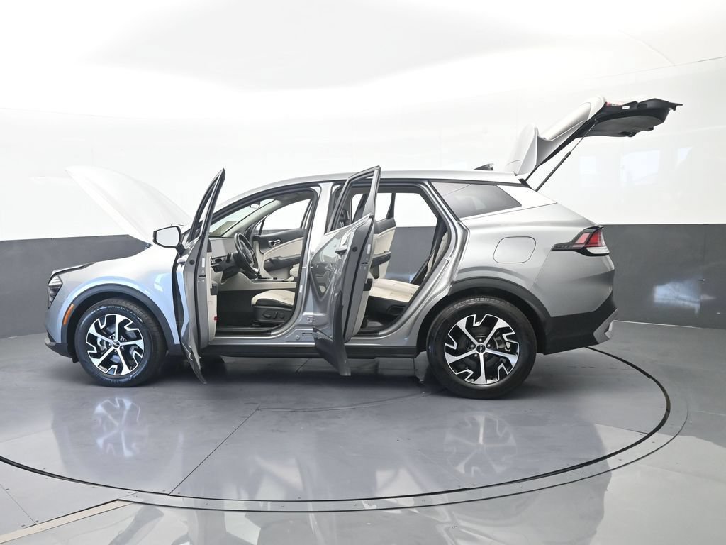 Used 2024 Kia Sportage EX FWD image 72