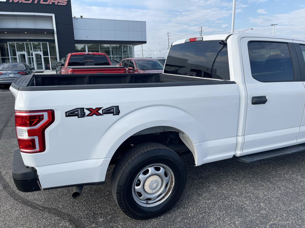 Used 2018 Ford F150 XL w/ Equipment Group 101A Mid AWD/4WD image 14