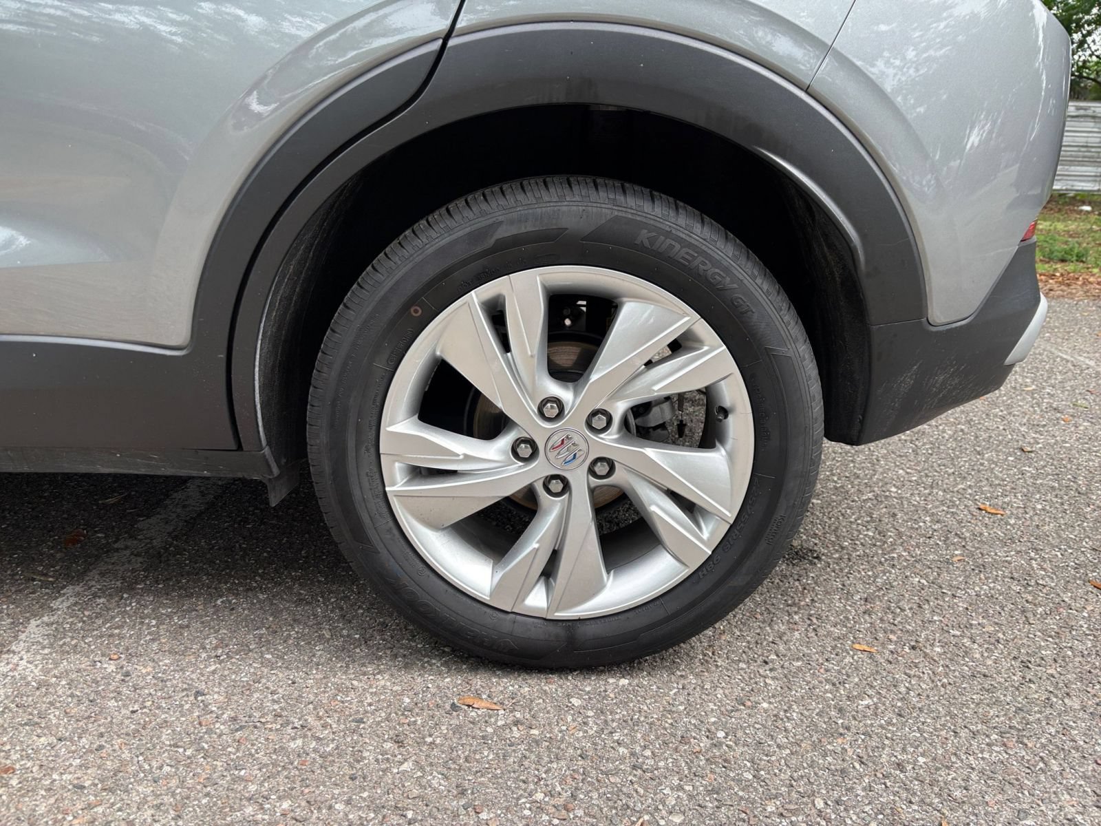 Used 2025 Buick Encore GX Preferred FWD image 29