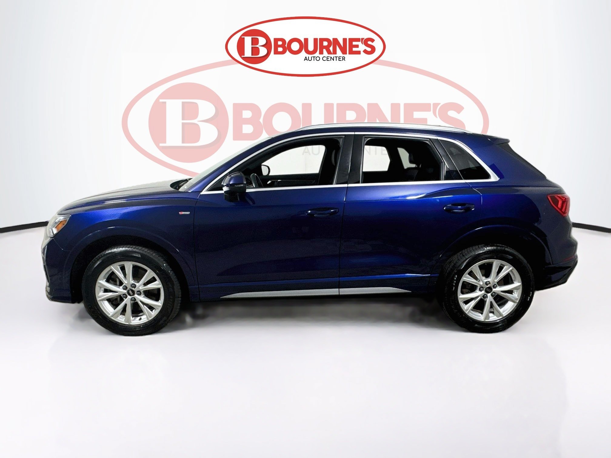 Used 2025 Audi Q3 2.0T Premium AWD/4WD image 7