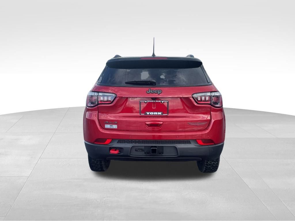 New 2026 Jeep Compass Trailhawk w/ Sun, Sound & Navigation Group image 4