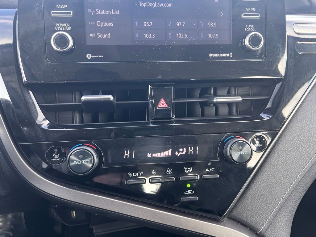 Used 2024 Toyota Camry SE w/ Cold Weather Package image 23