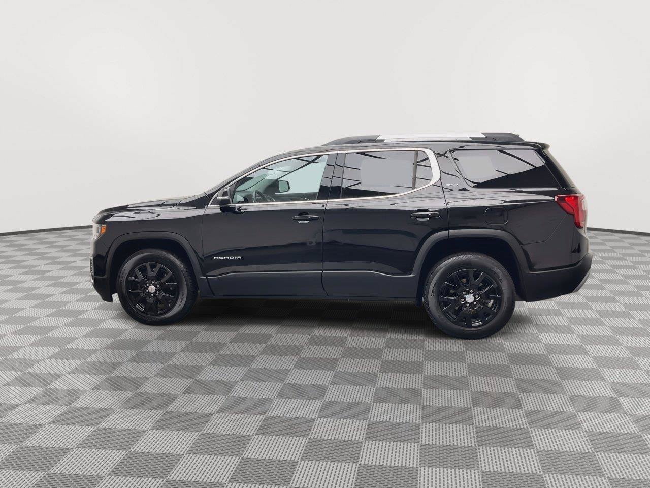 Certified 2023 GMC Acadia SLT AWD/4WD image 38