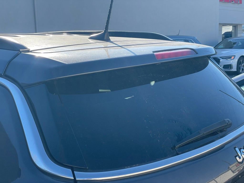 Used 2022 Jeep Compass Latitude image 28