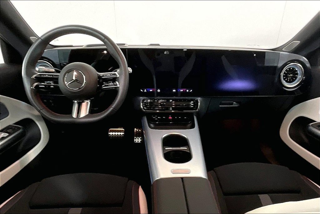 New 2026 Mercedes-Benz CLA 250+ image 5