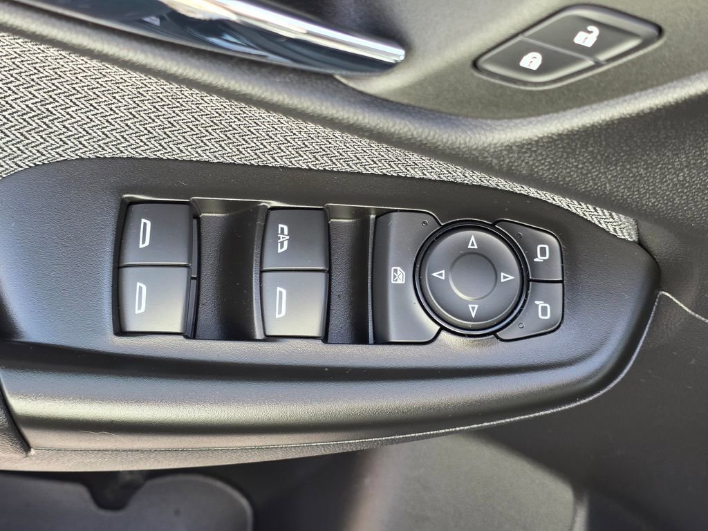 Used 2025 Chevrolet TrailBlazer LT image 13