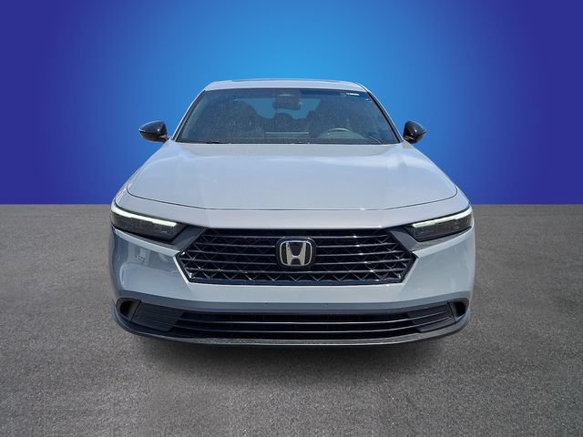 Used 2025 Honda Accord Sport image 2