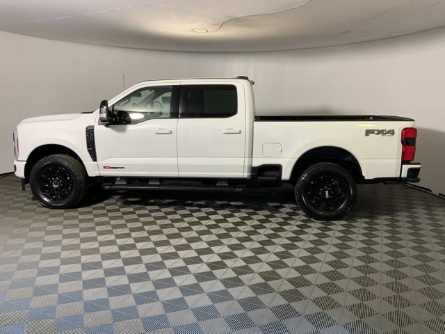 New 2025 Ford F350 Lariat w/ Lariat Ultimate Package image 13