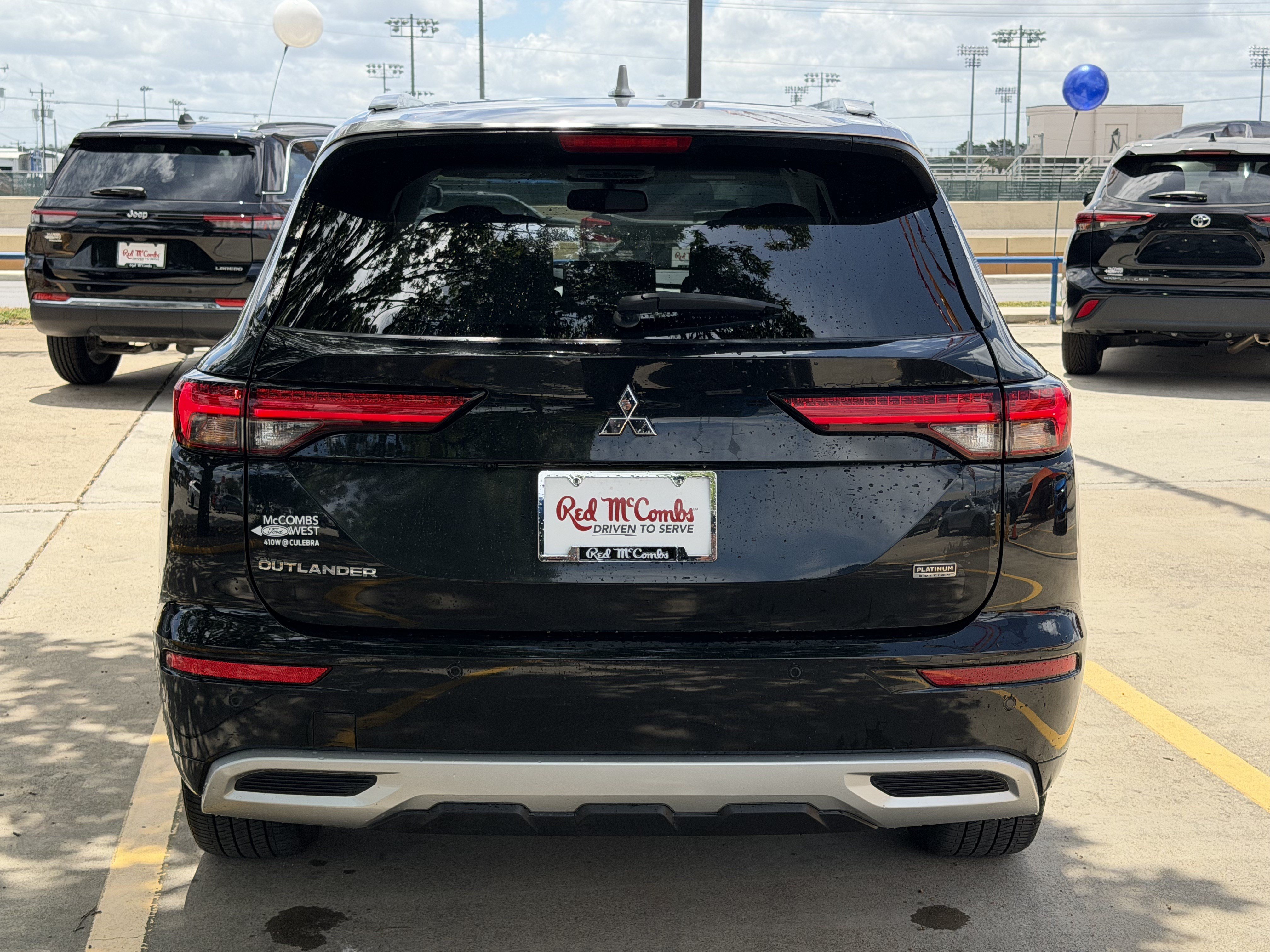 Used 2024 Mitsubishi Outlander SEL Black Edition AWD/4WD image 6